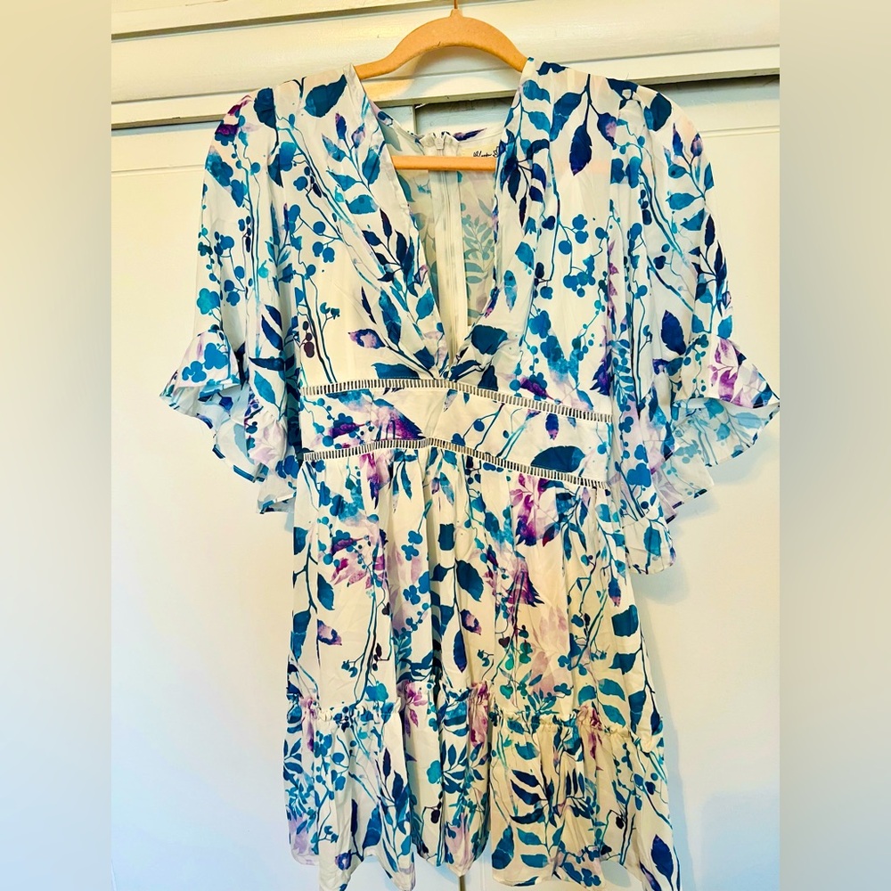 NWOT Bloom Beachwear Short Cotton Floral Sundress with Flutter Sleeves